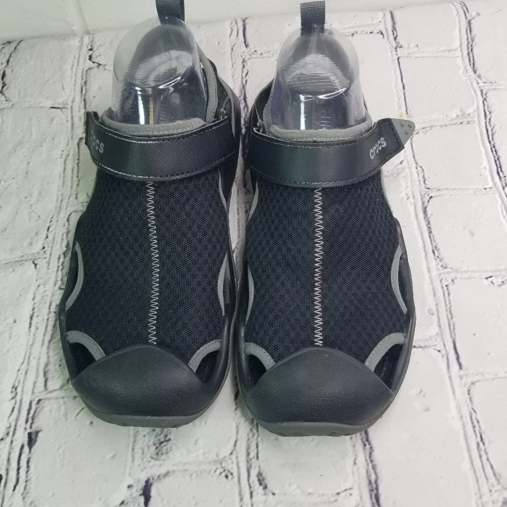 Crocs Swiftwater mesh black gray mesh deck shows